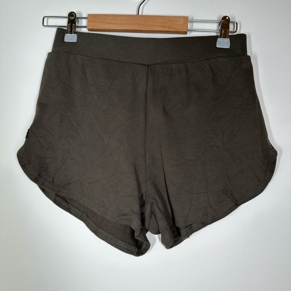 ALPHALETE Identity Cozy Shorts Size‎ Small